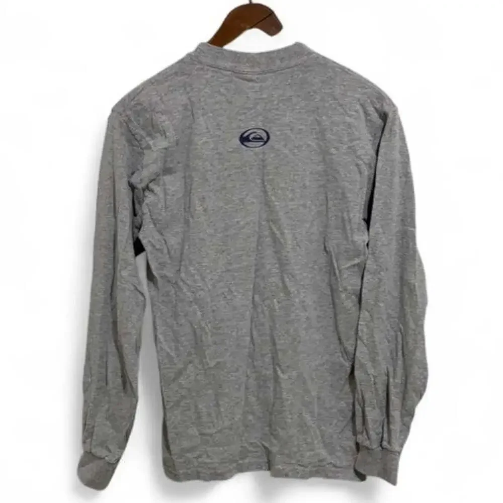 Vintage Quiksilver Y2K Graphic Long Sleeve Tee Grey